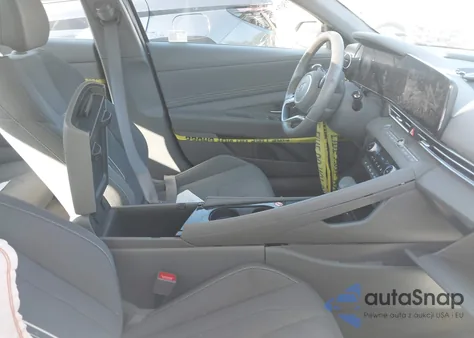 2025 Hyundai Elantra Sel Convenience z USA, uszkodzony, nr VIN KMHLS4DGXSU935782